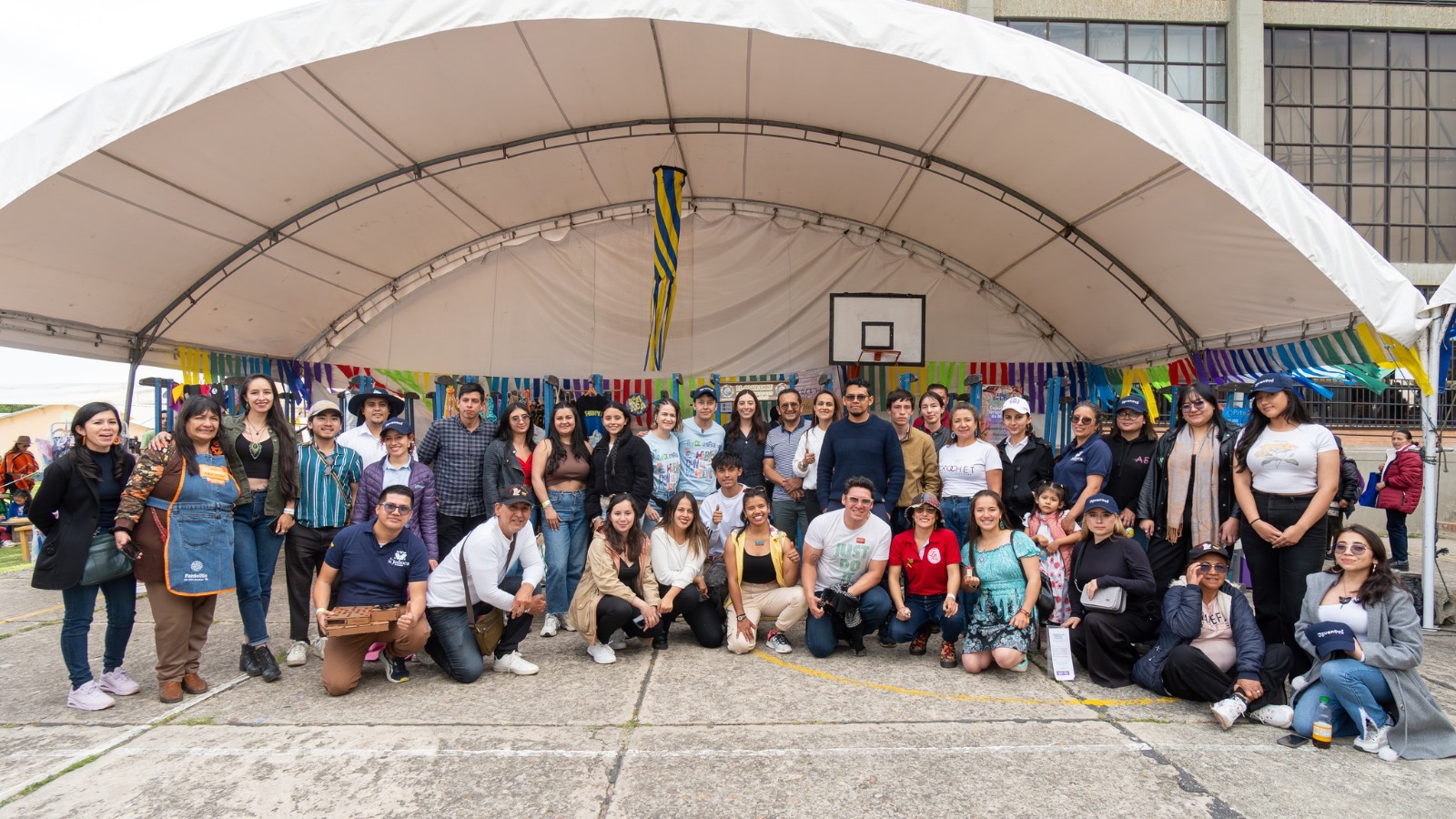 ¡En 2026 Emprendes con una comunidad que te impulsa!
