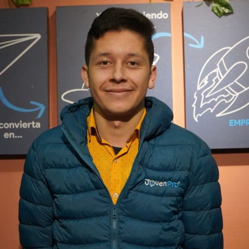 César González -  Gerente General